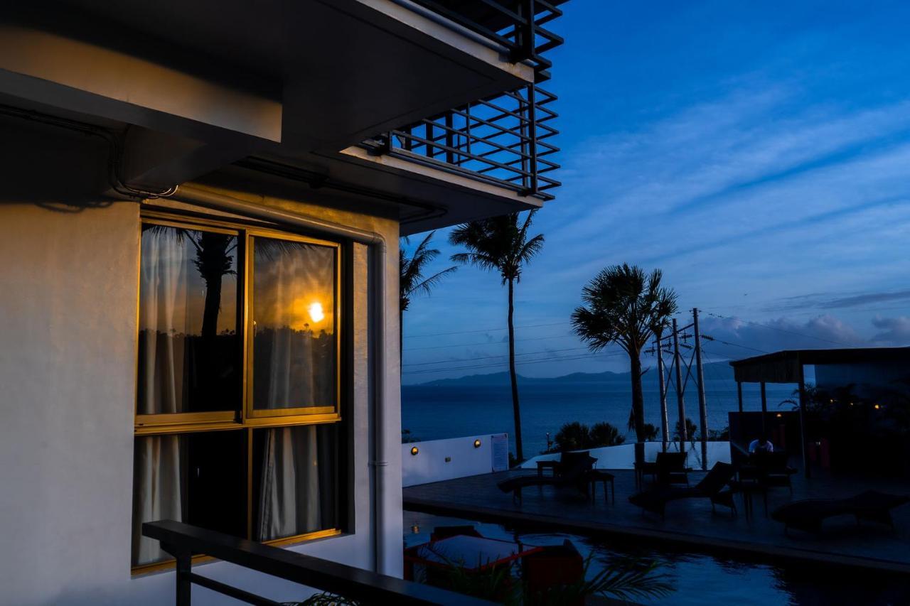 Av Suites Puerto Galera Exterior photo
